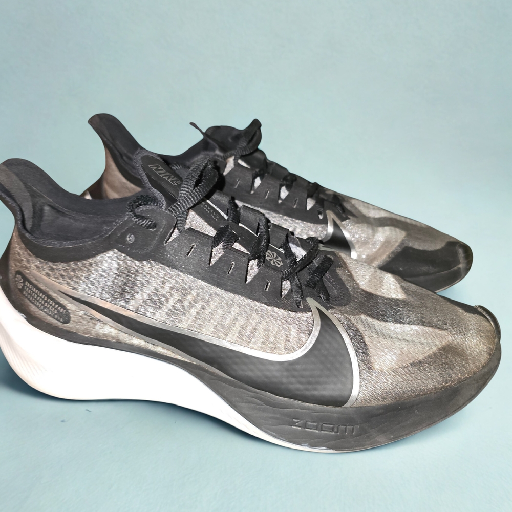 Nike Zoom Gravity Women's Sneakers BQ3203 002 Black Running Shoes Size 9.5